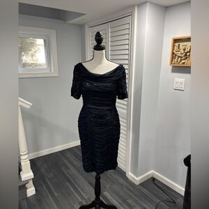 Adrianna Papell navy blue Ruched Off-Shoulder Bodycon Midi Dress, Size:6